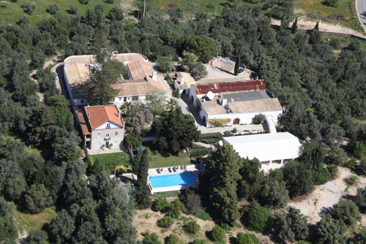Bed and Breakfast Os Agostos Екстер'єр фото