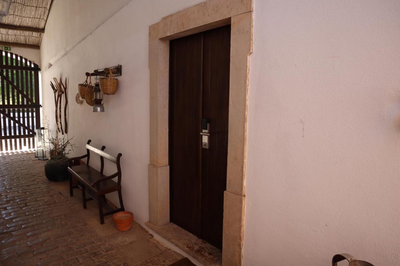 Bed and Breakfast Os Agostos Екстер'єр фото