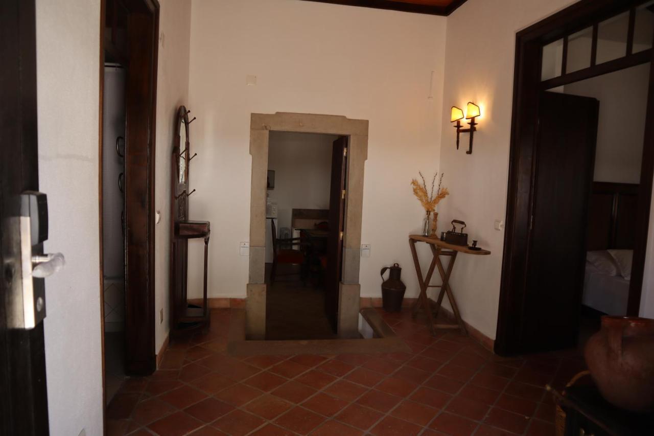 Bed and Breakfast Os Agostos Екстер'єр фото