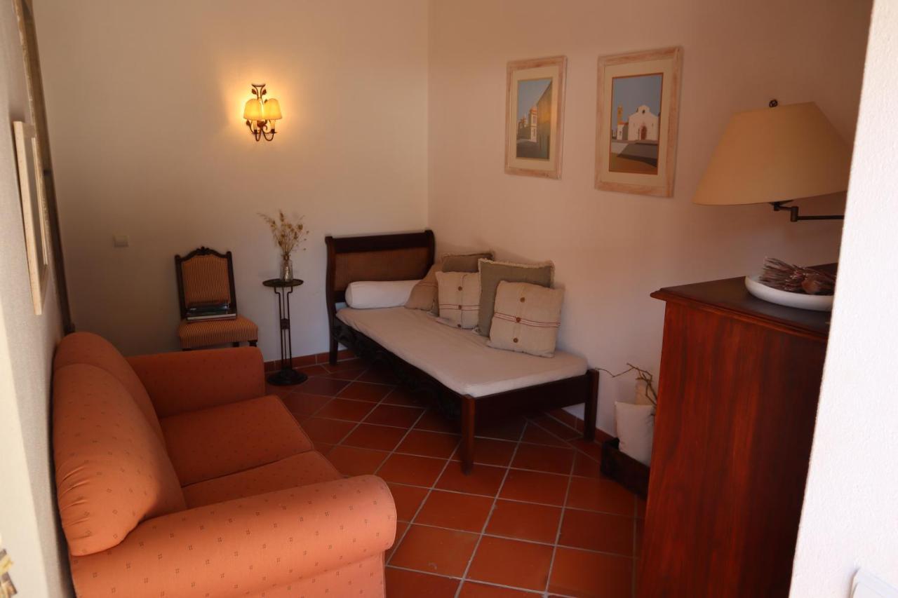 Bed and Breakfast Os Agostos Екстер'єр фото