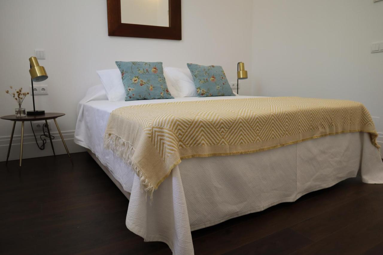 Bed and Breakfast Os Agostos Екстер'єр фото
